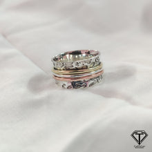 Load image into Gallery viewer, Handmade Multi Material Ring - US Size 7

