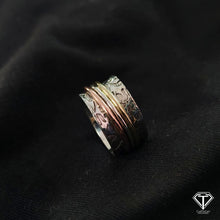 Load image into Gallery viewer, Handmade Multi Material Ring - US Size 7
