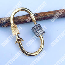 Load image into Gallery viewer, Pave Diamond Rectangle Arrow Screw Lock - CraftToCart
