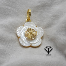 Load image into Gallery viewer, Pave Diamond Flower Sea Shell Pendant, 925 Sterling Silver, Pave Diamond Jewelry, Handmade Jewelry
