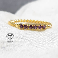 Load image into Gallery viewer, Unique Style Ring, Beautiful Ring, Minimalist Jewelry
