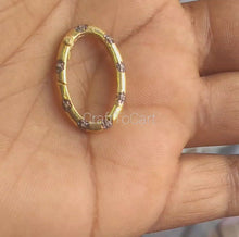 Load and play video in Gallery viewer, Pave Diamond Stylish Oval Clasp
